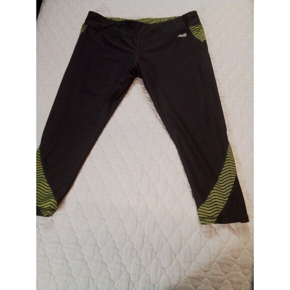 Women's Avia Gray/Green Capri Athletic Pants Measures Extra Large No Tag - Picture 4 of 11